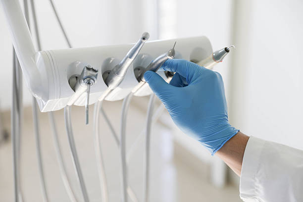 Professional Dental technician working in Hampton, IL